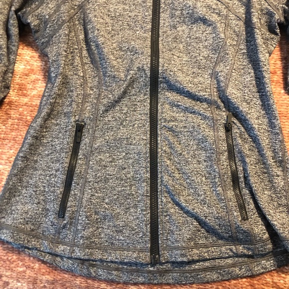 COPY - Lululemon define jacket - Picture 2 of 4